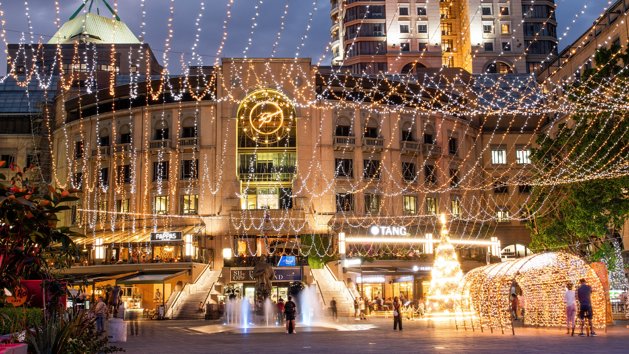 Nelson Mandela Square